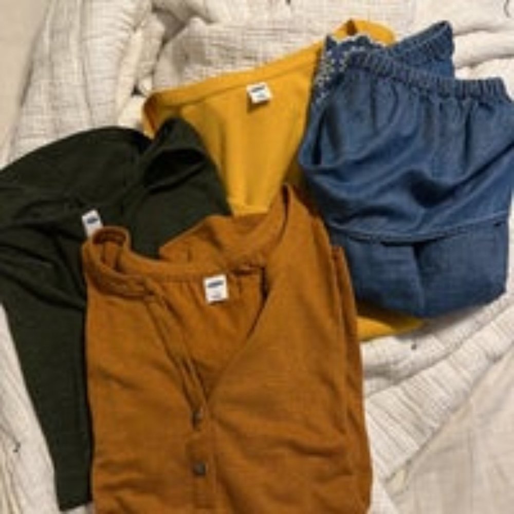 Old Navy Shirt Bundle - Picture 1 of 5